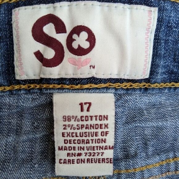 SO  BRAND JUNIOR'S SIZE 17 JEAN SHORTS - Picture 2 of 11
